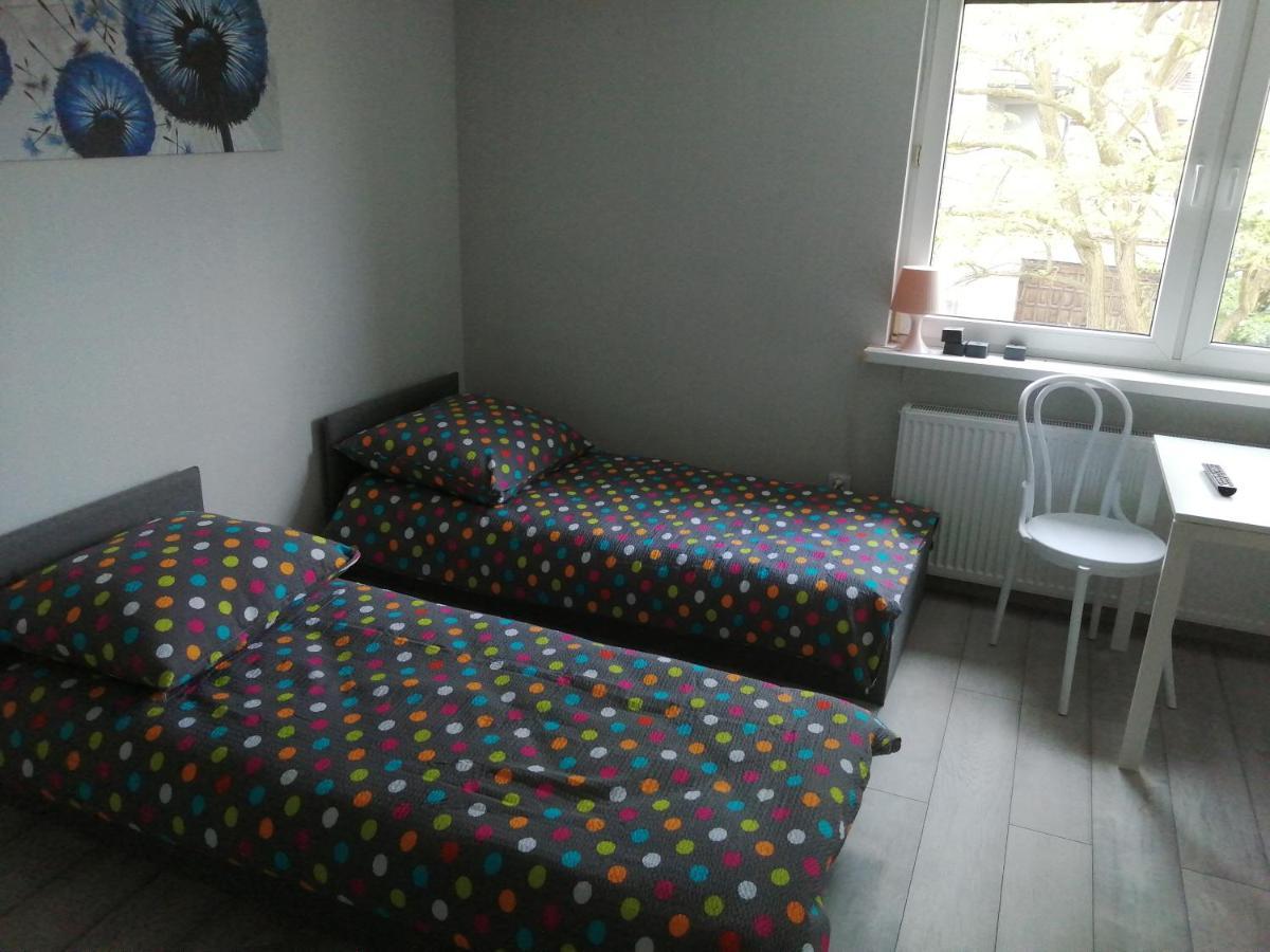 Apartamenty Przy Rynku Znin Bagian luar foto
